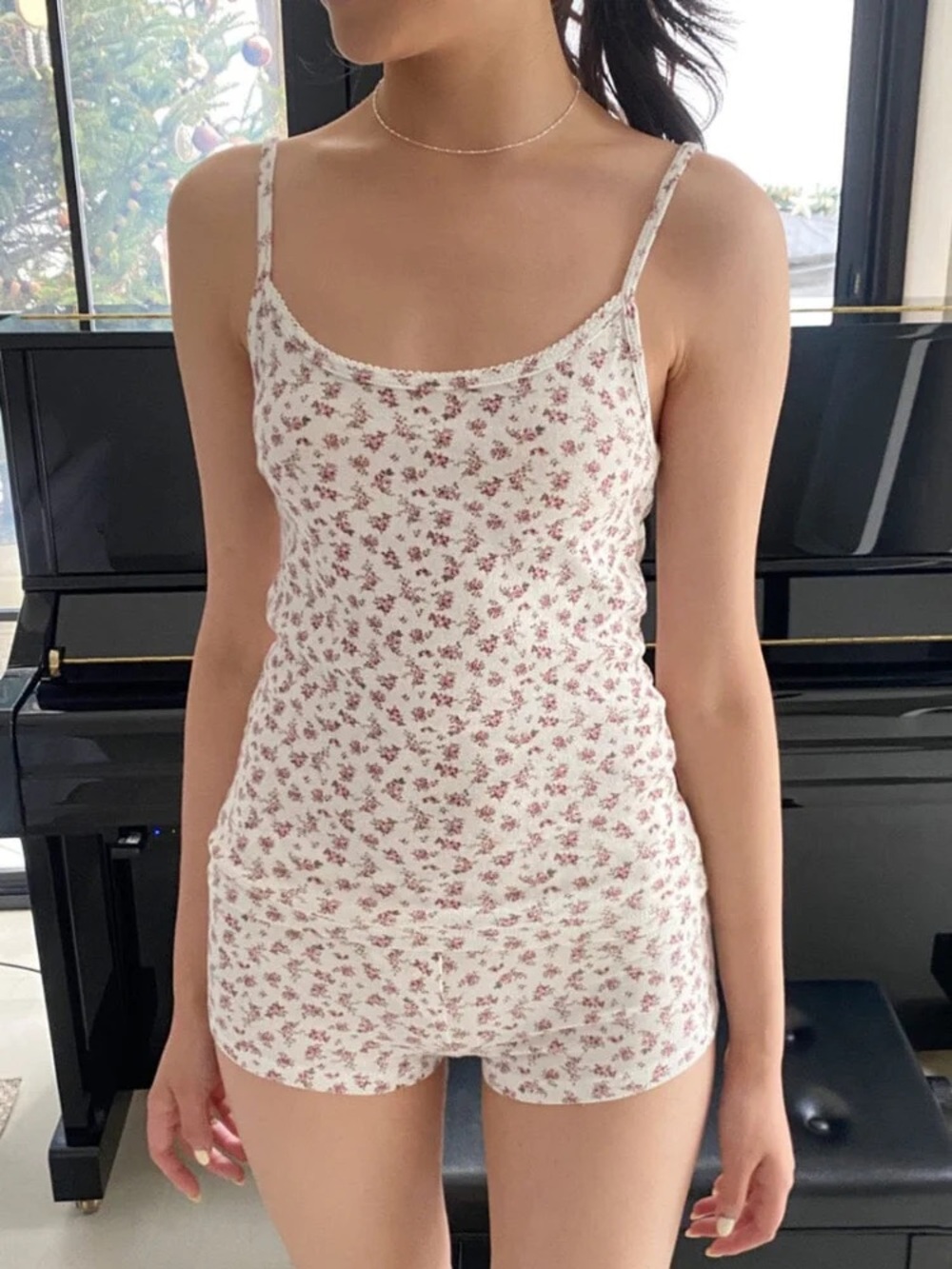 Brandy melville Skylar floral tank top